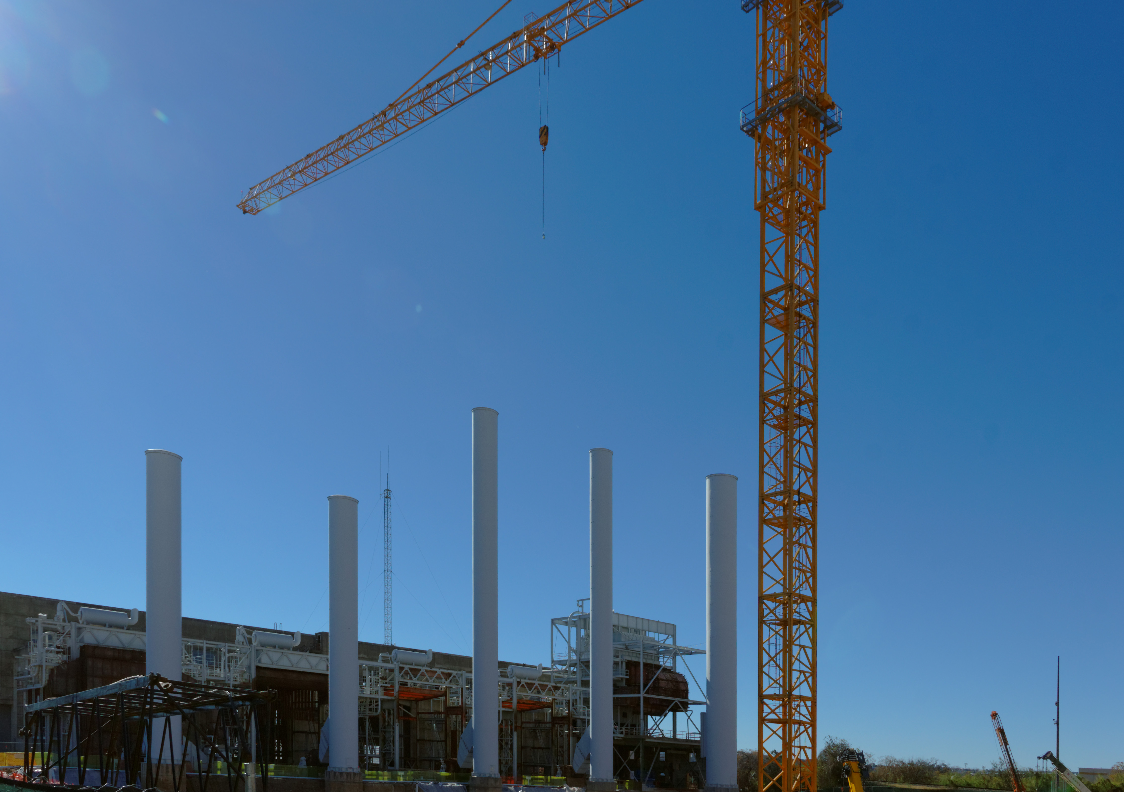 crane-and-building_11393351795_o
