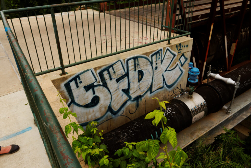 graffiti-on-3rd-street-bridge_9062509373_o