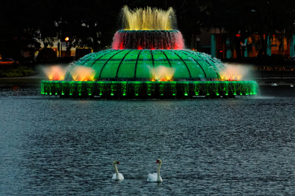 lake-eola-park-fountain-3_11638121644_o